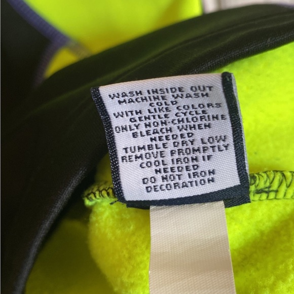 FILA Sport Women’s Performance Running Quarter Zip Pullover Jacket Size: XS - Picture 7 of 9